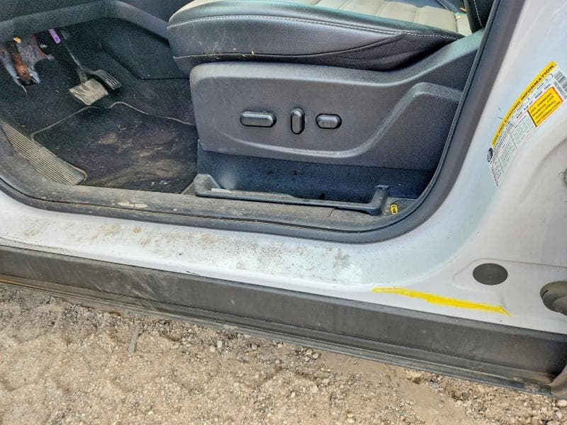 2019 FORD ESCAPE SEL 13