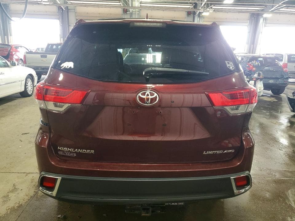2017 TOYOTA HIGHLANDER LIMITED 6