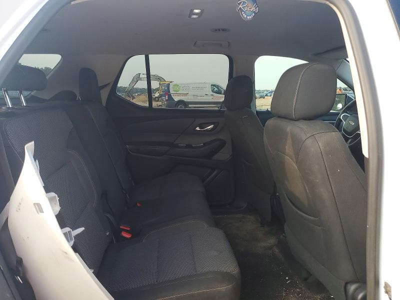 2018 CHEVROLET TRAVERSE LS 11
