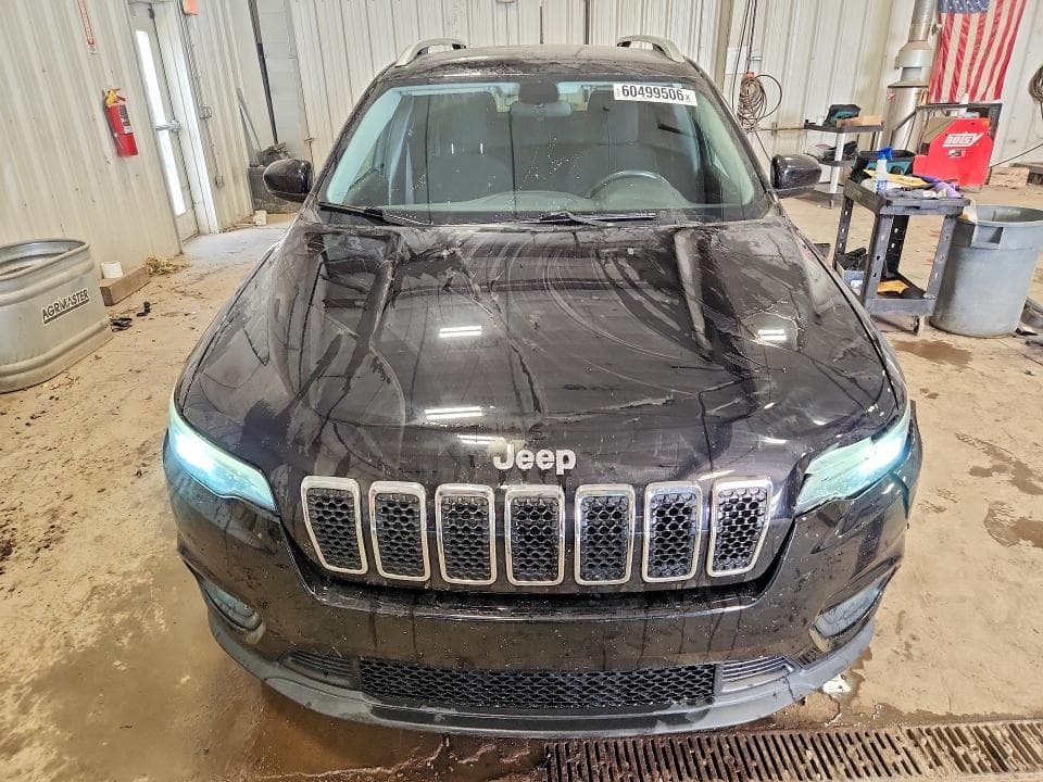 2019 JEEP CHEROKEE LATITUDE 5