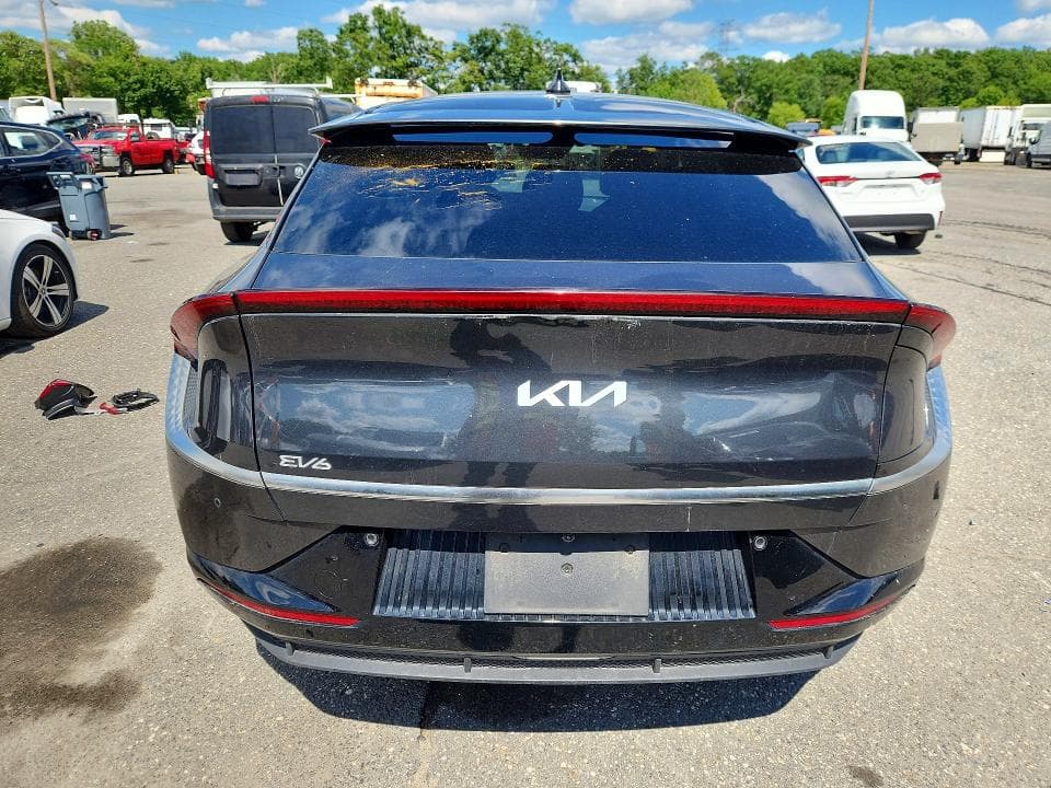 2023 KIA EV6 WIND 6