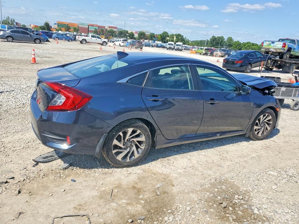 2017 HONDA CIVIC EX 3