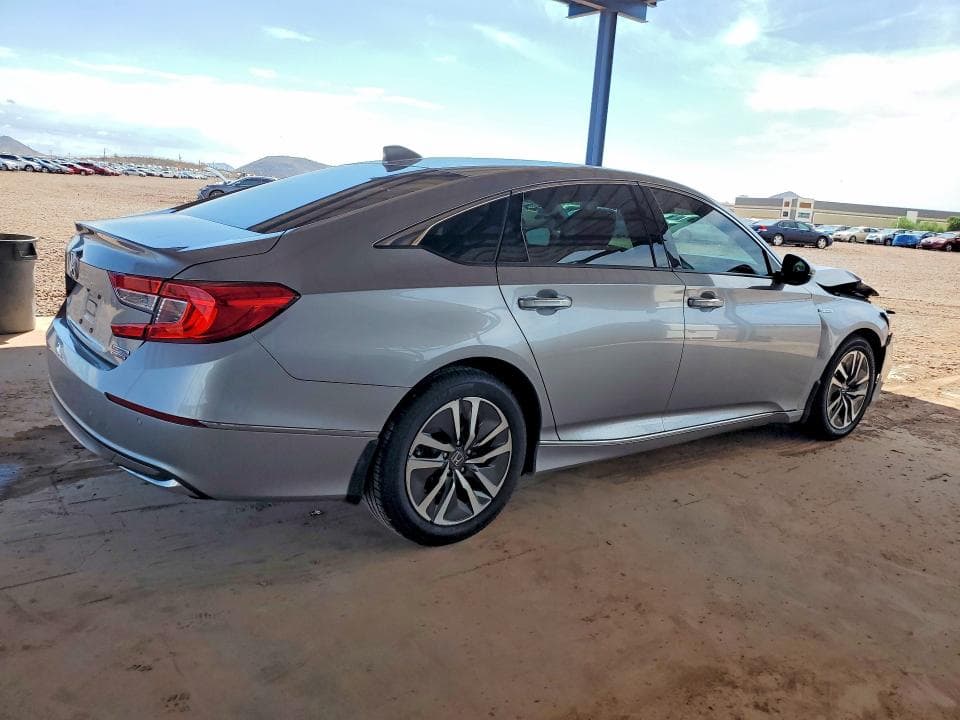 2020 HONDA ACCORD TOURING HYBRID 3