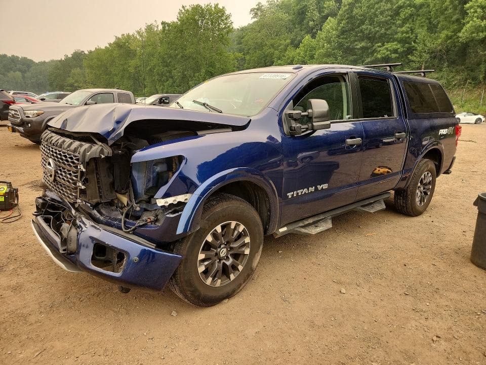 2019 NISSAN TITAN PRO-4X - 1