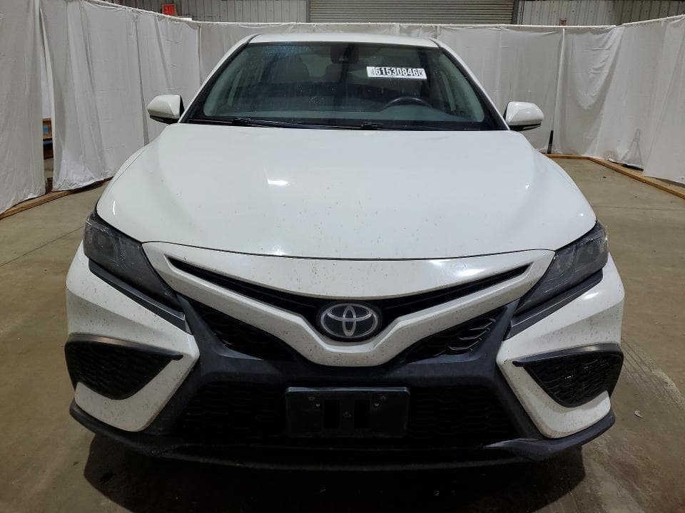 2022 TOYOTA CAMRY SE 5