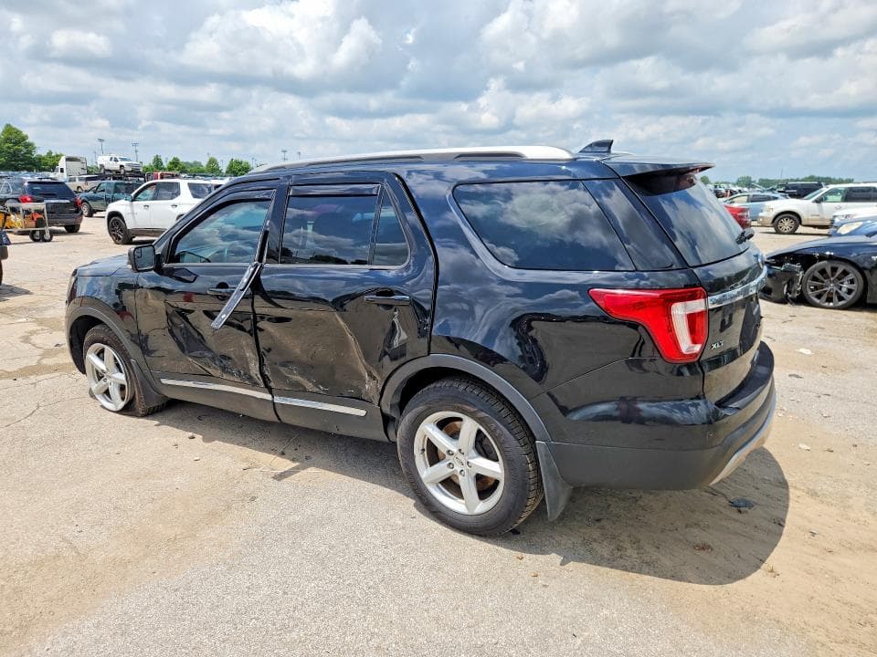2017 FORD EXPLORER XLT 2