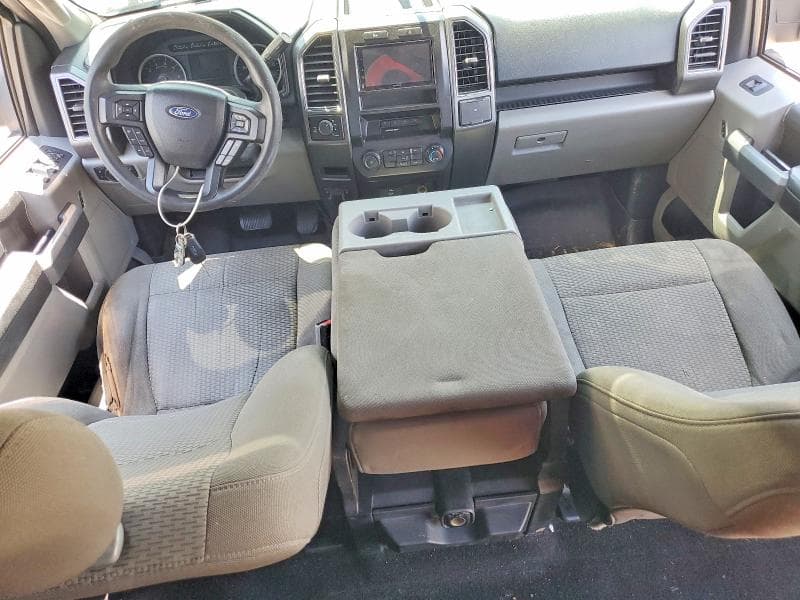 2017 FORD F150 SUPERCREW 8