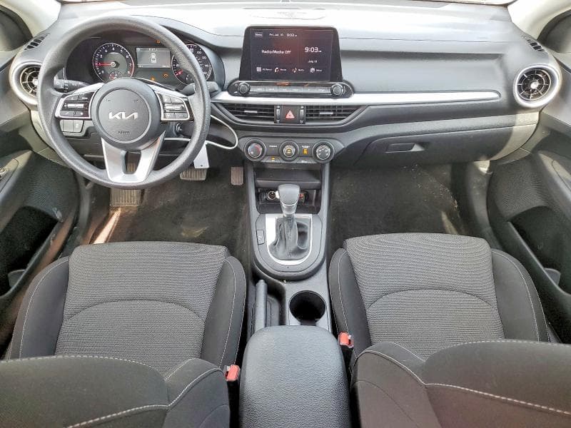 2024 KIA FORTE LXS 8
