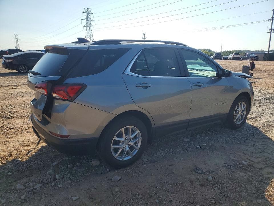 2023 CHEVROLET EQUINOX LT 3