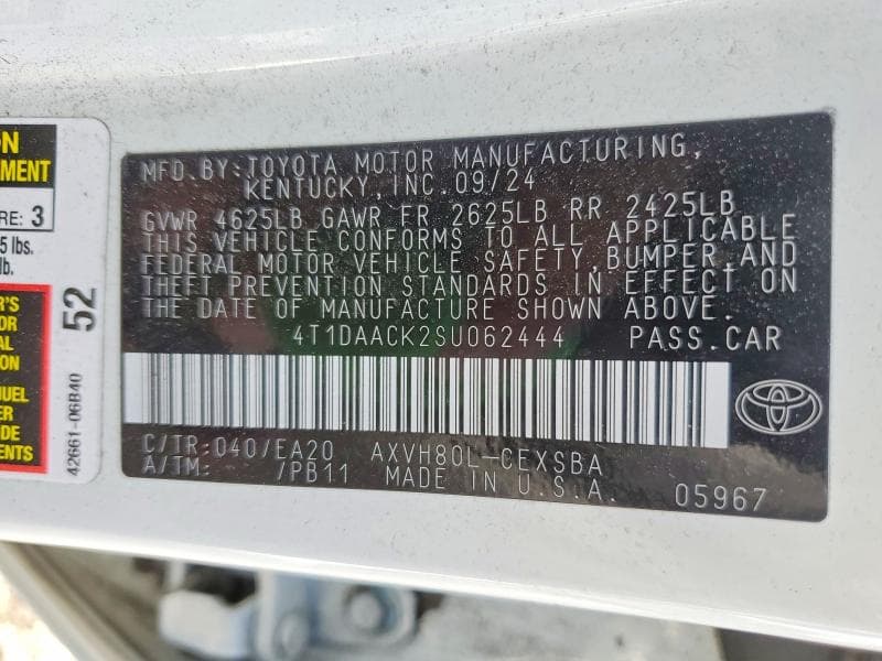 2025 TOYOTA CAMRY SE 12