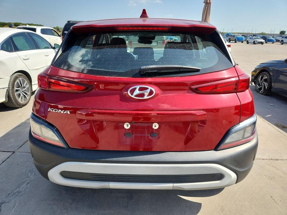 2023 HYUNDAI KONA SE 6