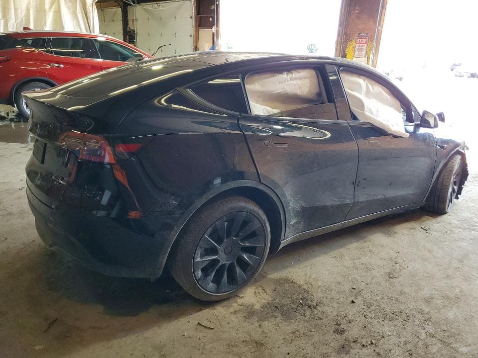 2022 TESLA MODEL Y 3