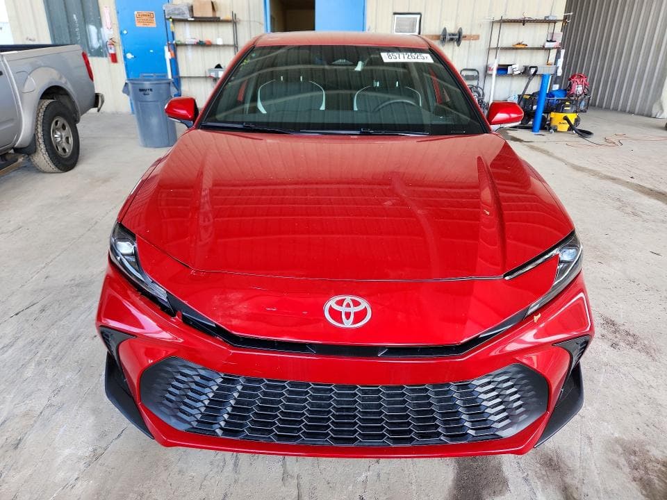 2025 TOYOTA CAMRY SE 5