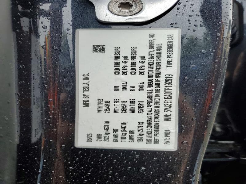2026 TESLA MODEL 3 13