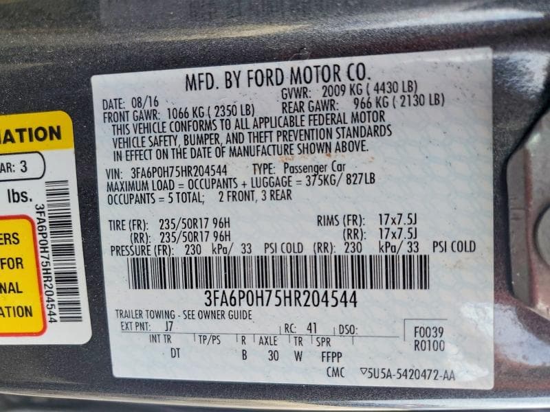 2017 FORD FUSION SE 12