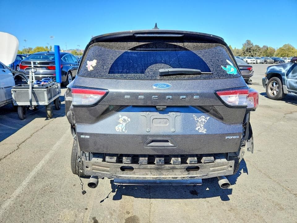 2020 FORD ESCAPE SE 6