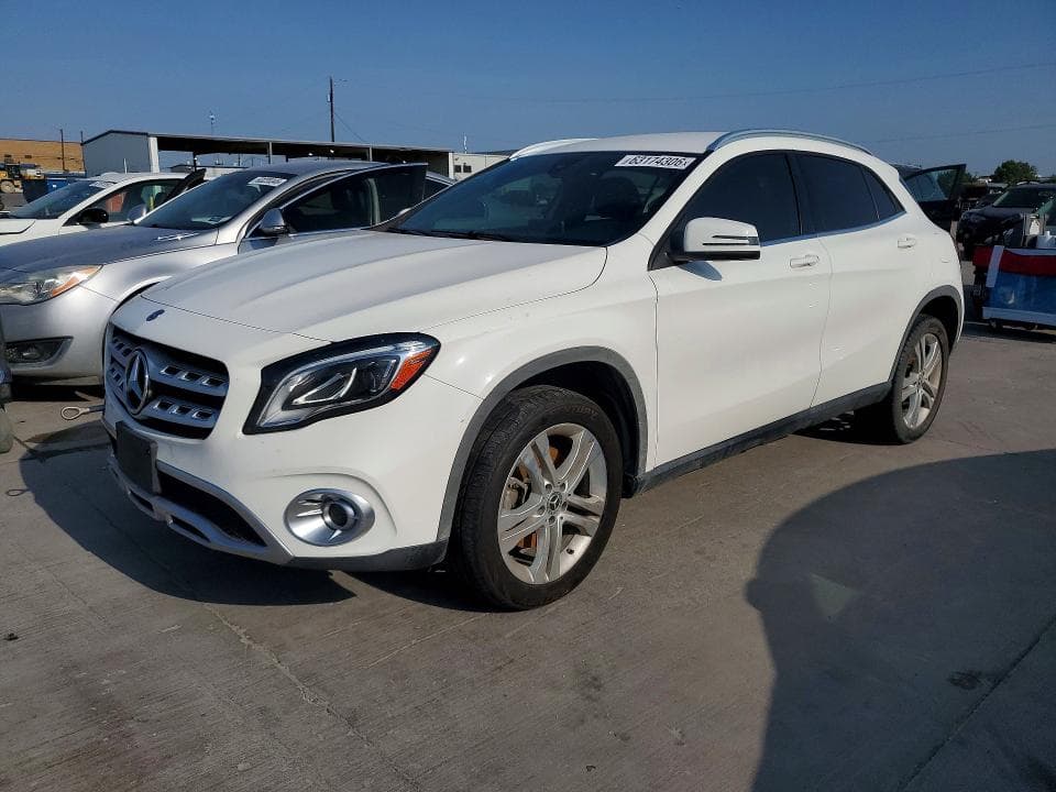 2020 MERCEDES-BENZ GLA 250 4MATIC