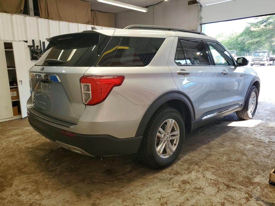 2023 FORD EXPLORER XLT 3