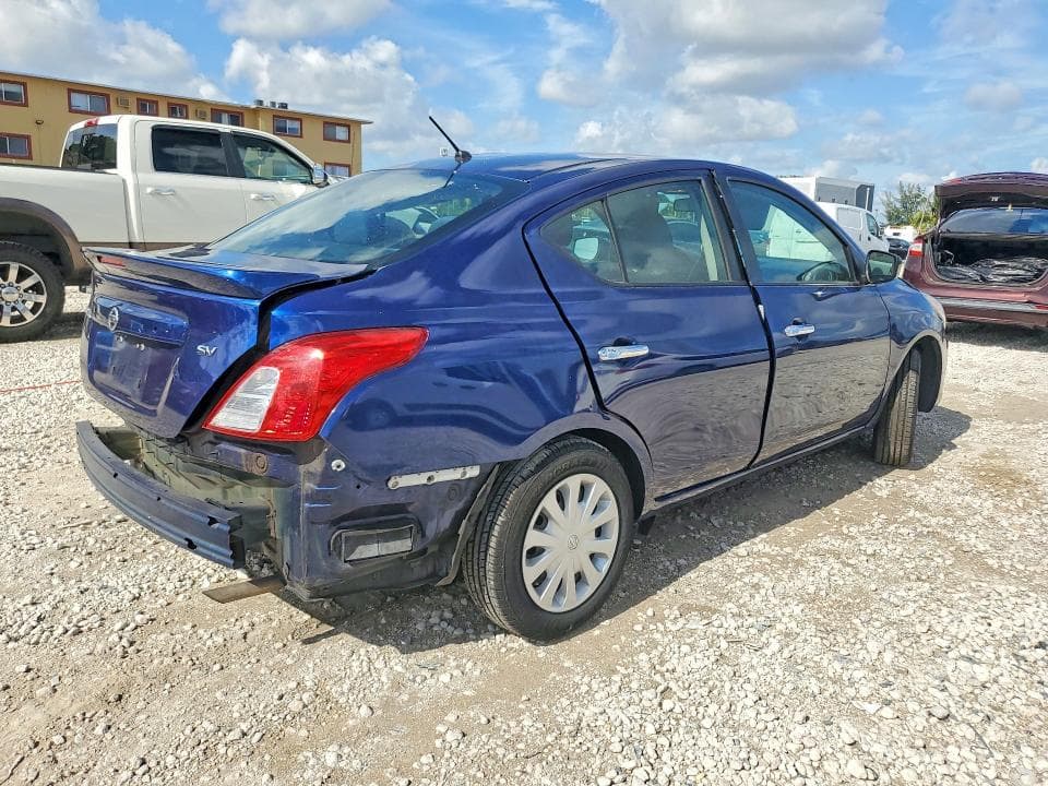 2019 NISSAN VERSA SV 3