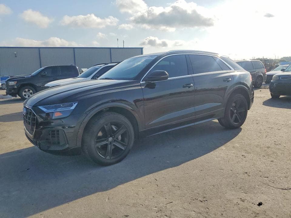 2019 AUDI Q8 PREMIUM - 1