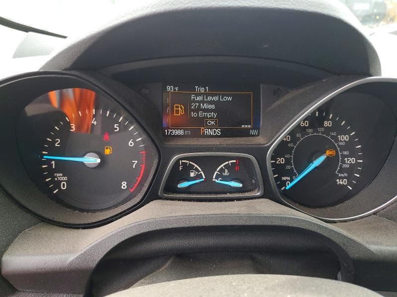 2017 FORD ESCAPE S 9
