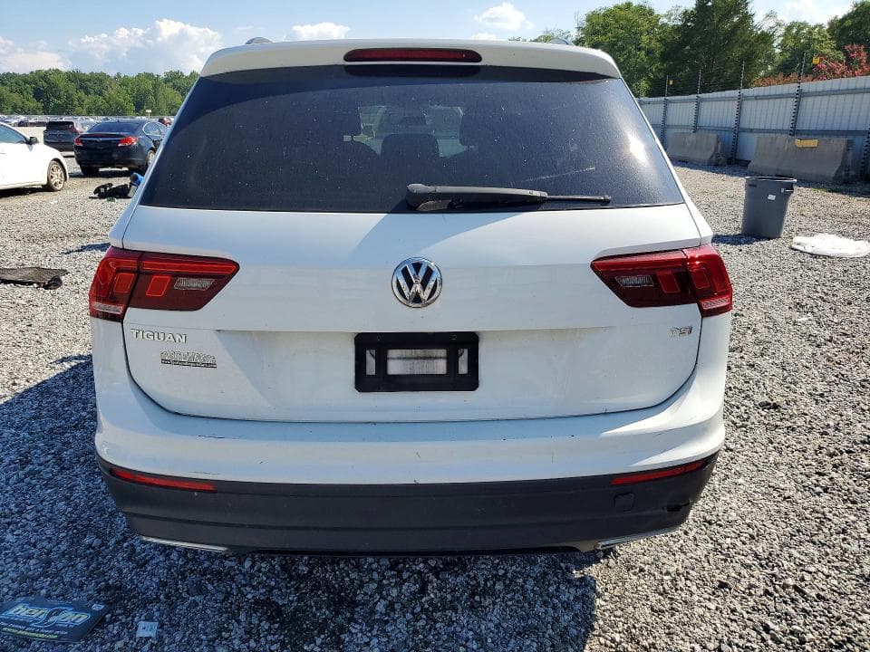 2018 VOLKSWAGEN TIGUAN S 6