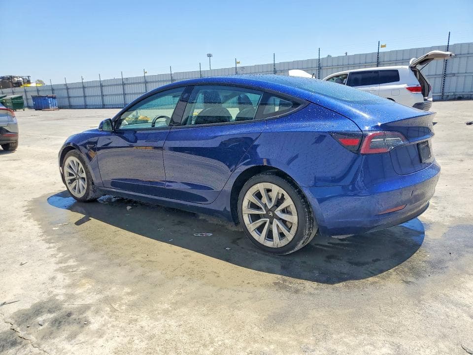 2022 TESLA MODEL 3 2