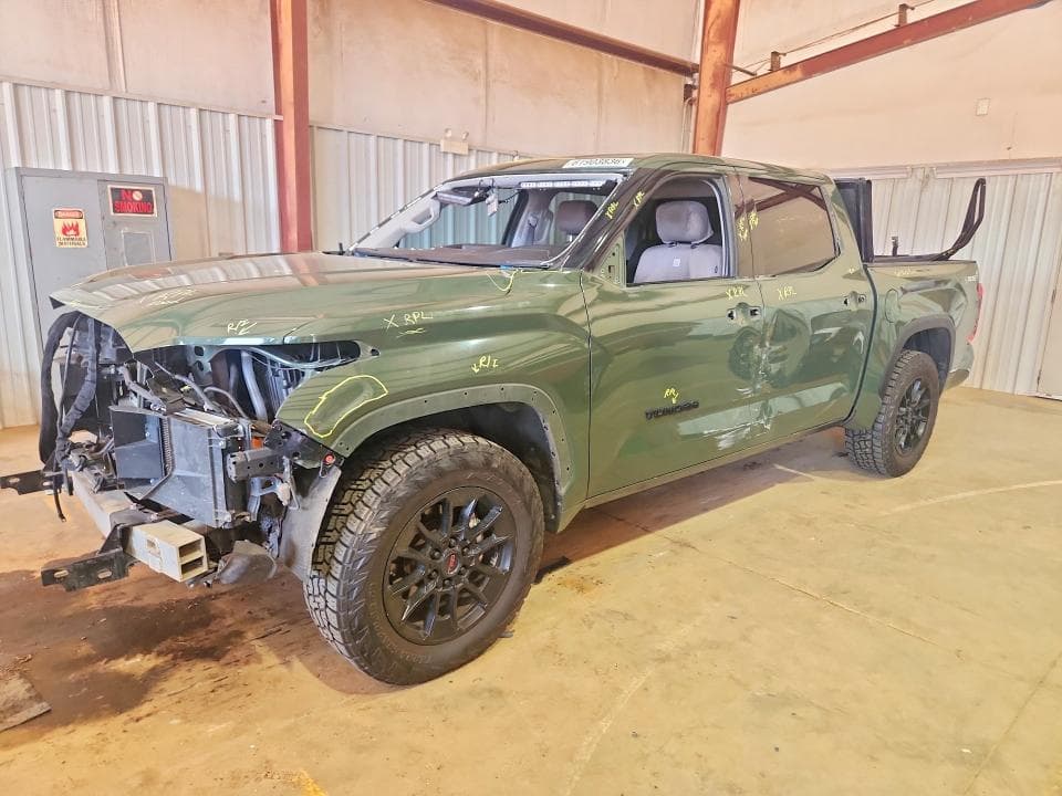 2022 TOYOTA TUNDRA SR5 - 1