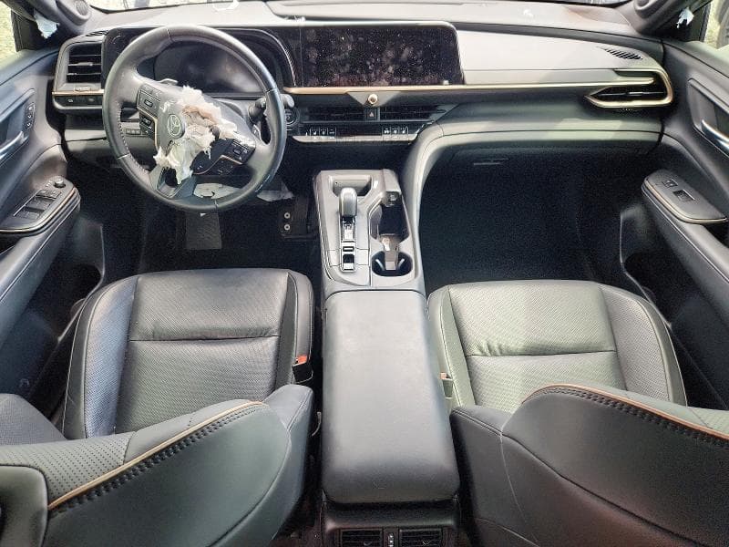 2023 TOYOTA CROWN PLATINUM 8