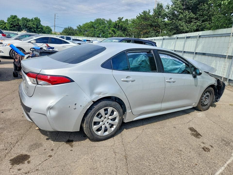 2021 TOYOTA COROLLA LE 3