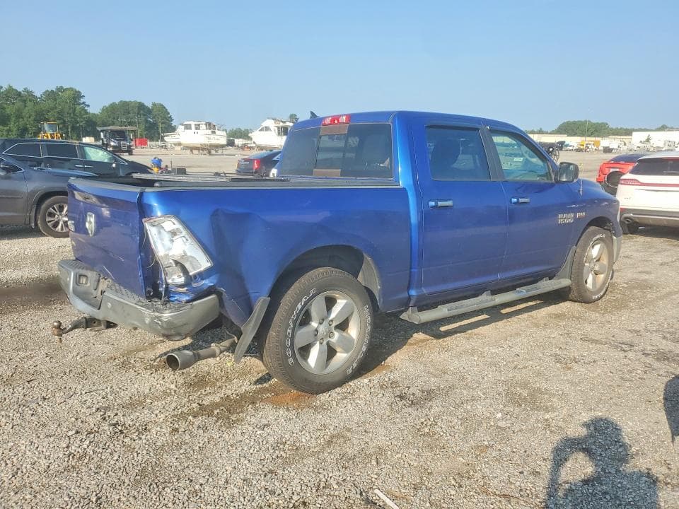 2018 RAM 1500 SLT 3
