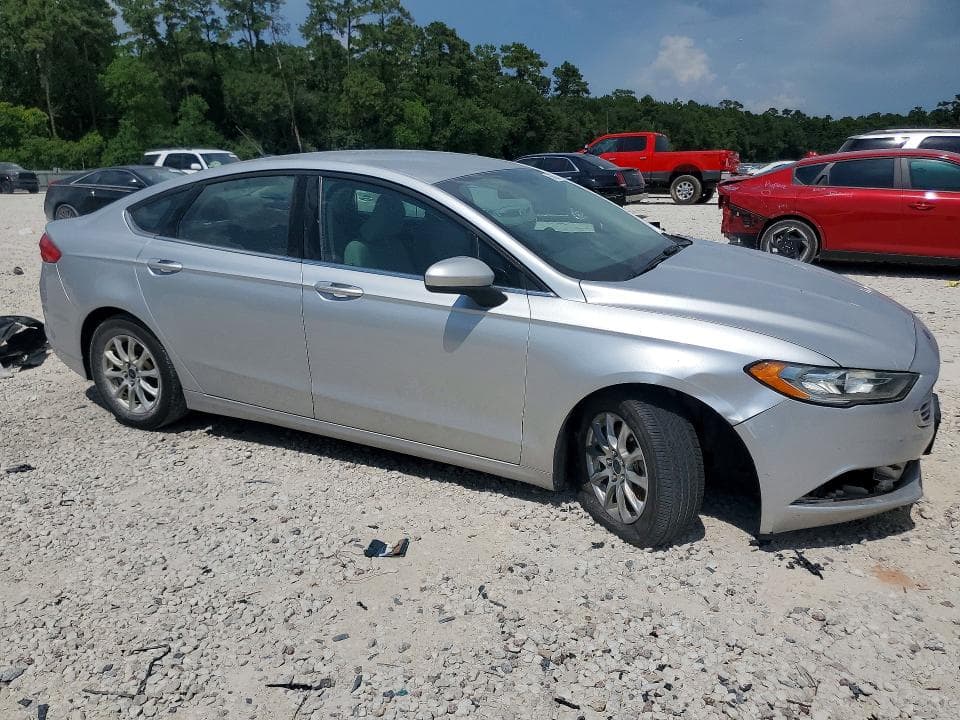 2017 FORD FUSION S 4
