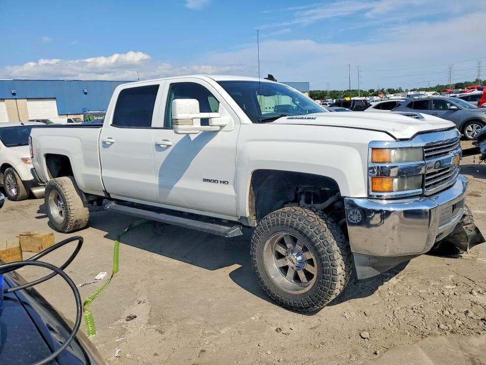 2017 CHEVROLET SILVERADO K2500 HEAVY DUTY LT 4