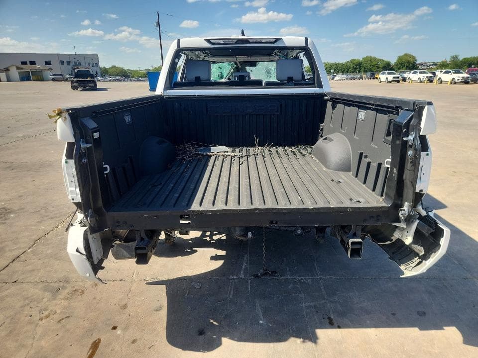 2025 TOYOTA TUNDRA CREWMAX LIMITED 6