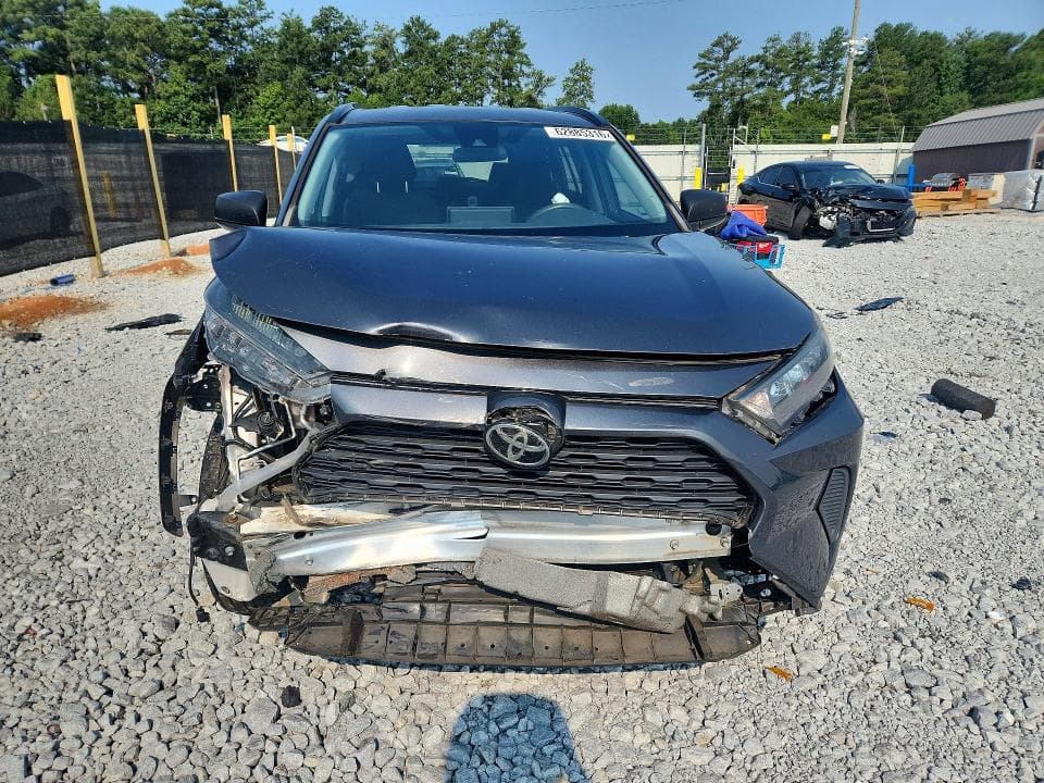 2020 TOYOTA RAV4 LE 5