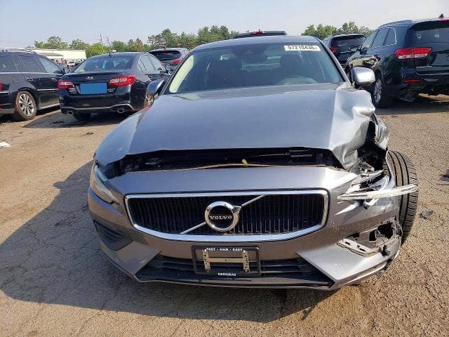 2019 VOLVO S60 T6 MOMENTUM 5