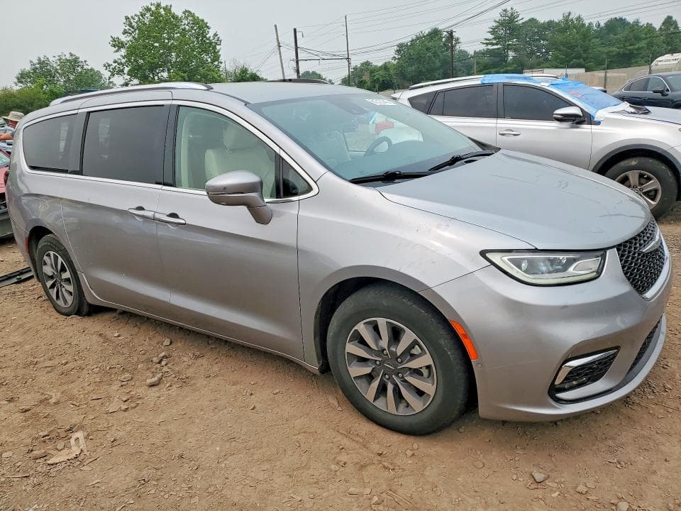 2021 CHRYSLER PACIFICA HYBRID TOURING L 4