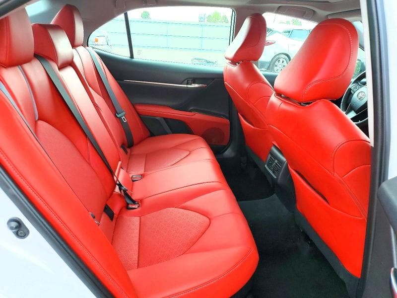 2022 TOYOTA CAMRY XSE 10