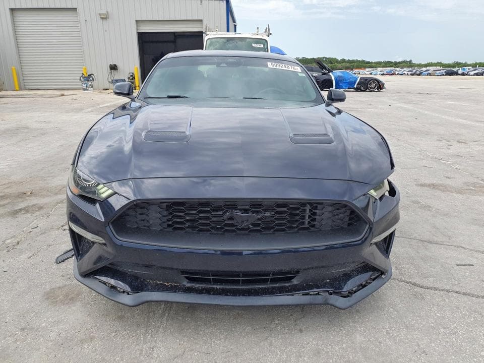 2021 FORD MUSTANG 5