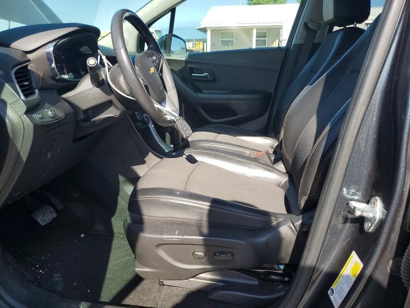 2021 CHEVROLET TRAX 1LT 7