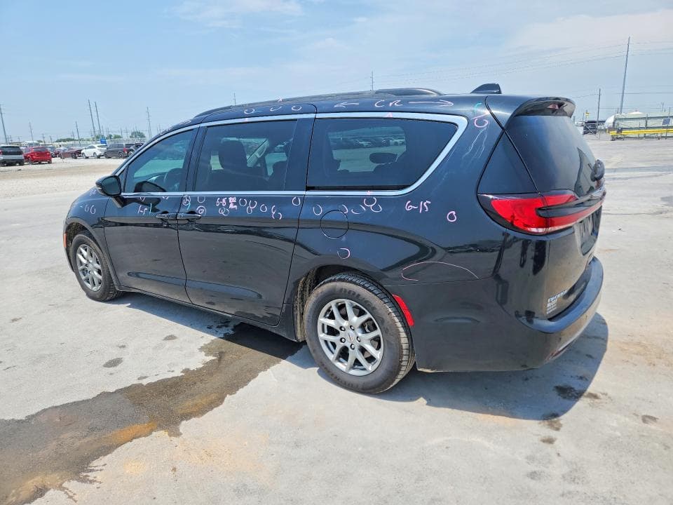 2021 CHRYSLER PACIFICA TOURING 2