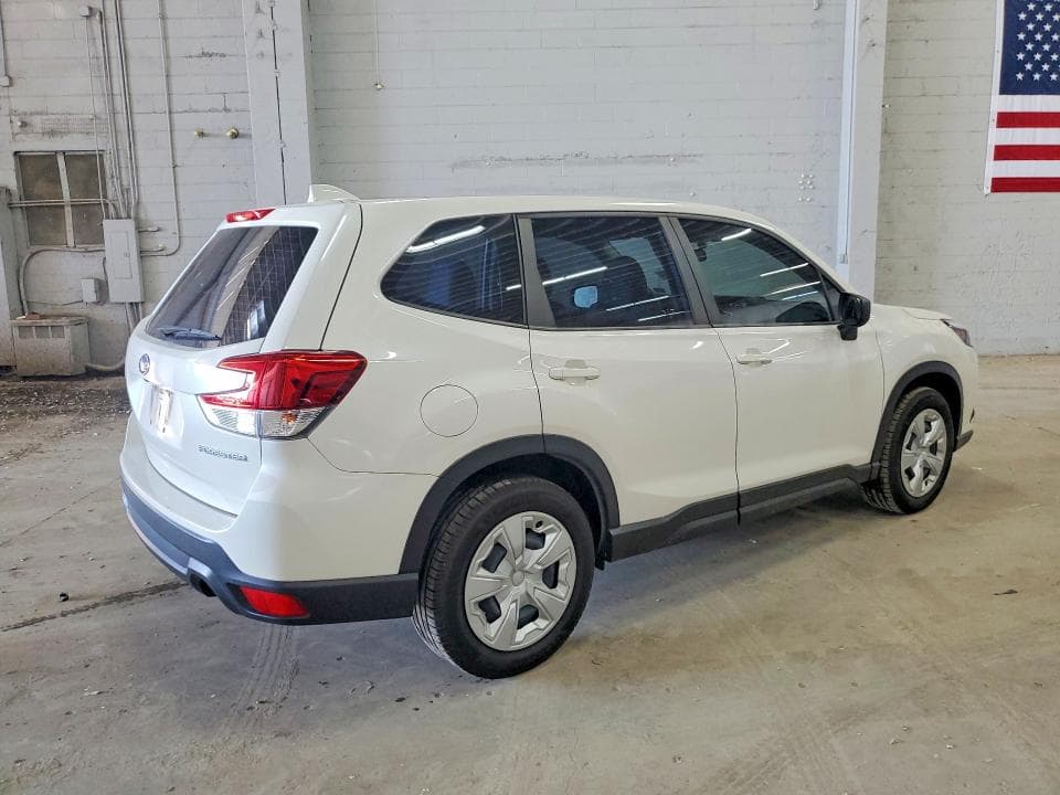 2023 SUBARU FORESTER 3