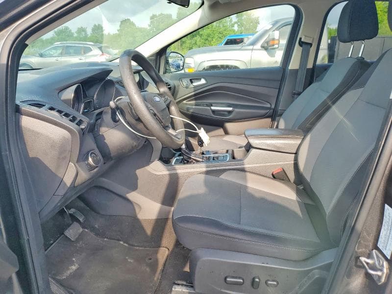 2017 FORD ESCAPE SE 7