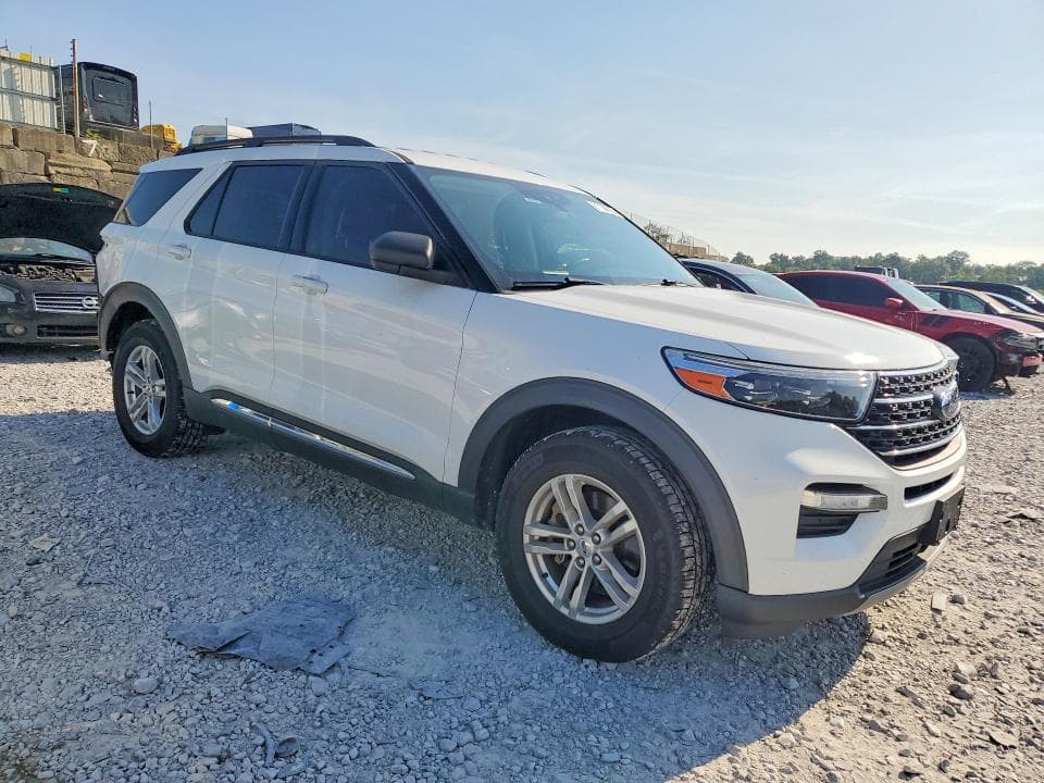 2021 FORD EXPLORER XLT 4
