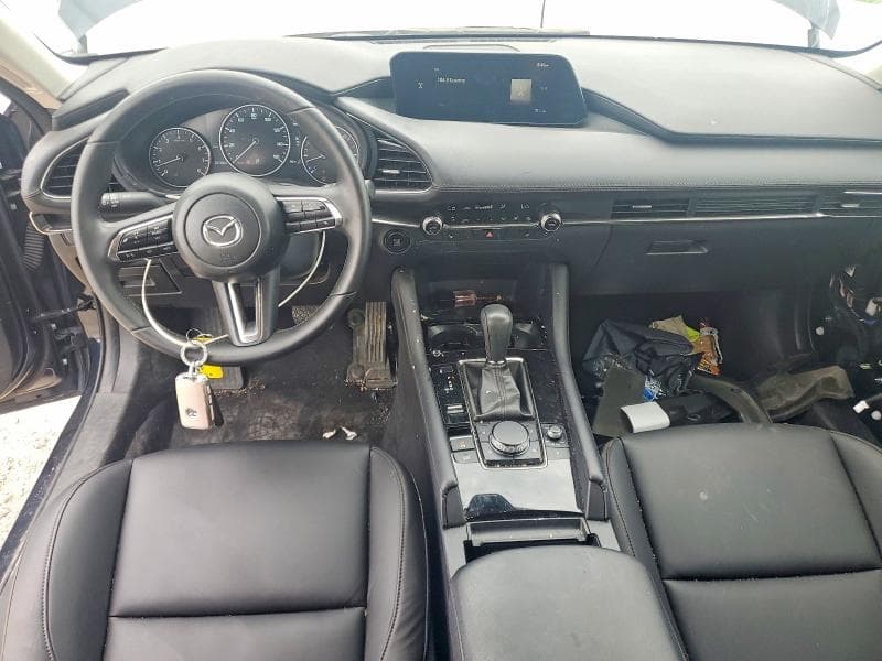 2025 MAZDA 3 PREFERRED 8