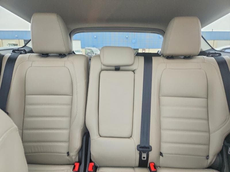 2019 FORD ESCAPE TITANIUM 10