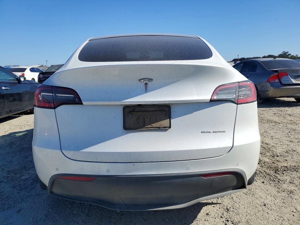 2020 TESLA MODEL Y 6