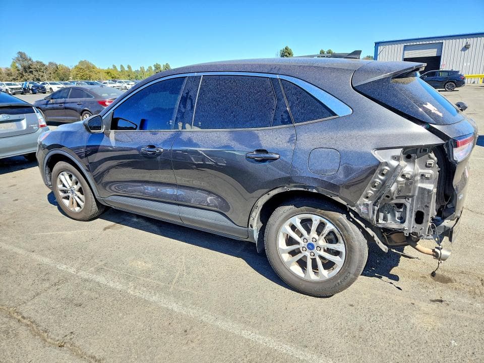 2020 FORD ESCAPE SE 2