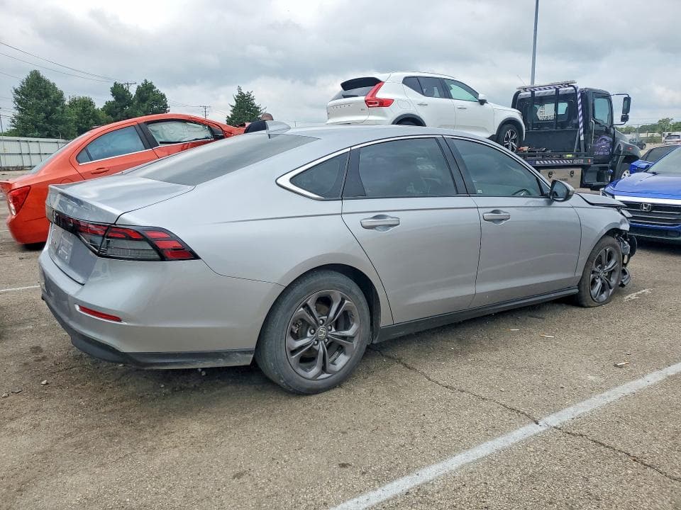 2023 HONDA ACCORD EX 3