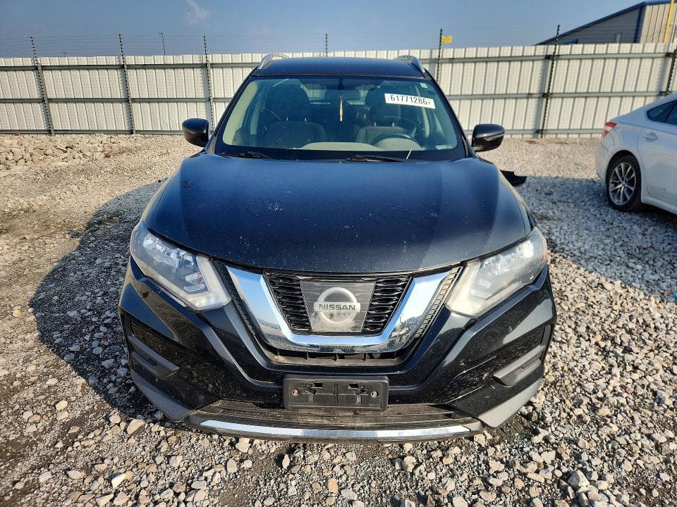 2017 NISSAN ROGUE SV 5